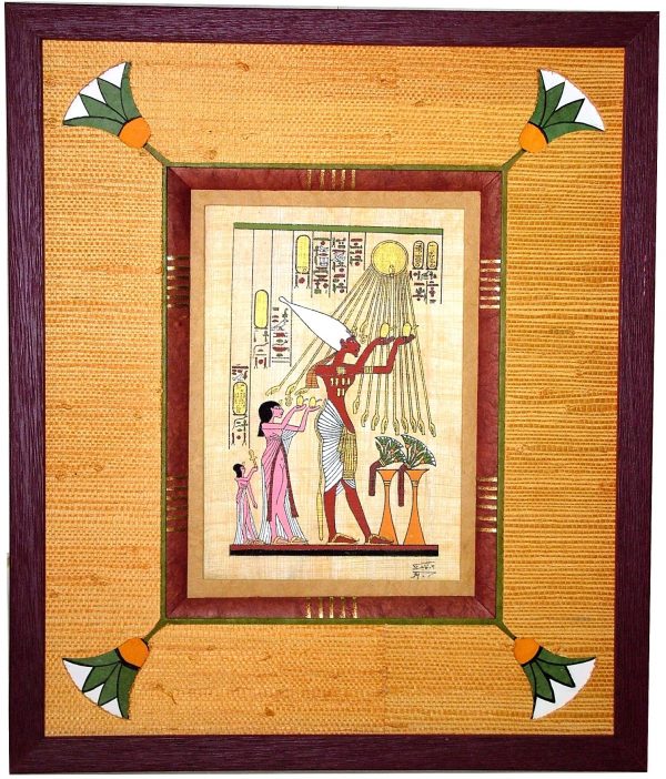 Papyrus égyptien. Encadré l'atelier du Chat Perché, à Caen, Normandie.